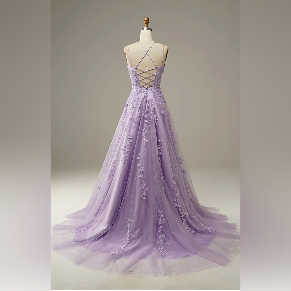 Super pretty prom dress💜